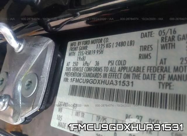 1FMCU9GDXHUA31531_9.webp
