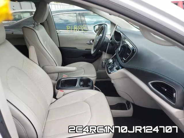 2C4RC1N70JR124707_5.webp