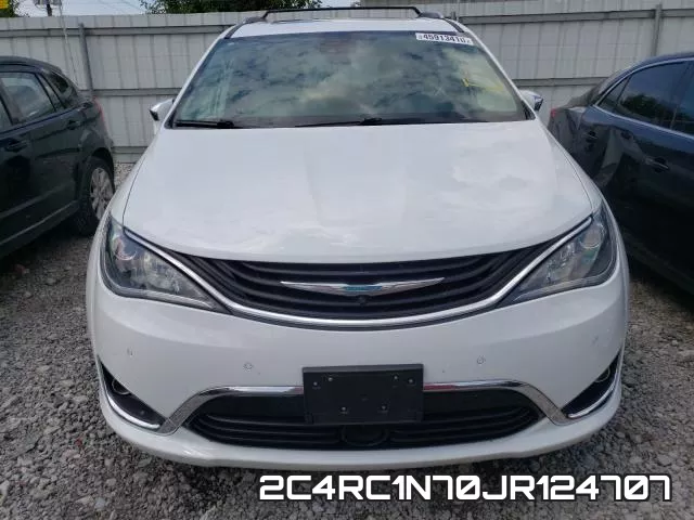 2C4RC1N70JR124707_9.webp