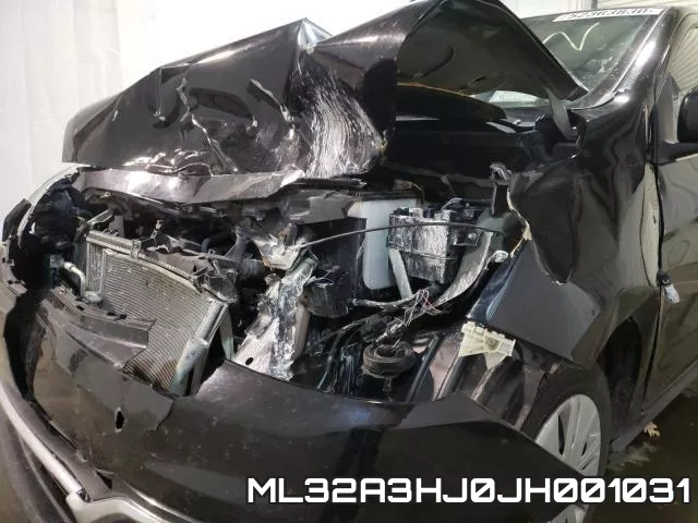 ML32A3HJ0JH001031_9.webp
