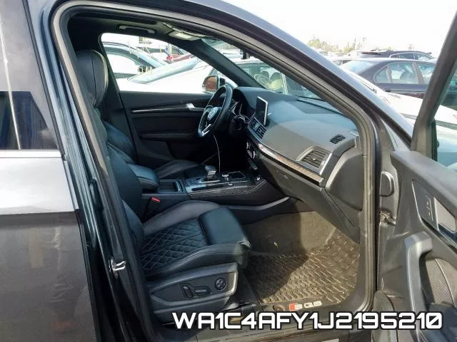 WA1C4AFY1J2195210_5.webp