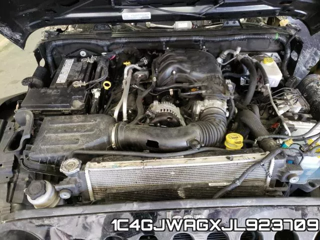 1C4GJWAGXJL923709_7.webp