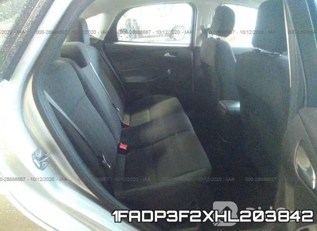 1FADP3F2XHL203842