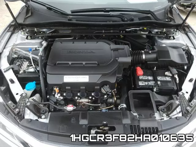 1HGCR3F82HA010635_7.webp