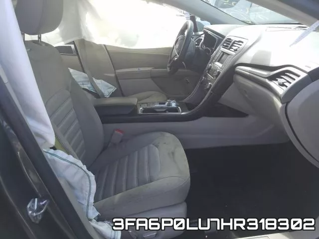 3FA6P0LU7HR318302_5.webp