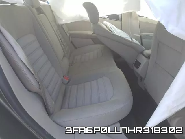 3FA6P0LU7HR318302_6.webp