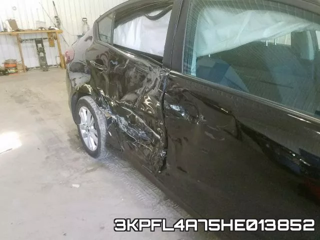3KPFL4A75HE013852_9.webp