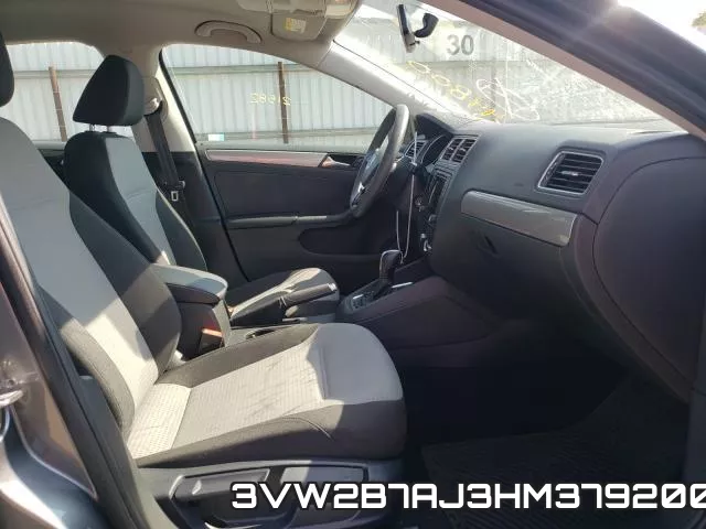 3VW2B7AJ3HM379200_5.webp