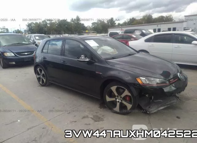 3VW447AUXHM042522_1.webp