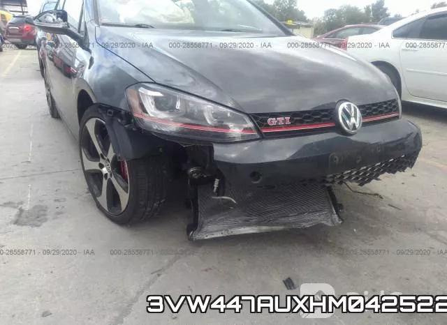 3VW447AUXHM042522_6.webp