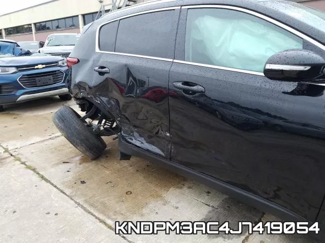 KNDPM3AC4J7419054_9.webp