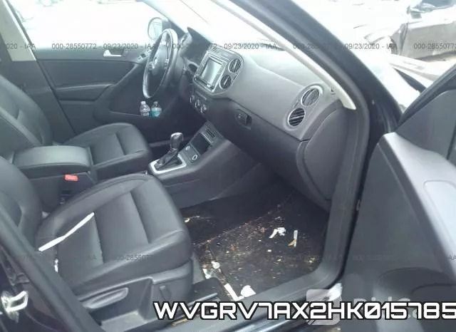 WVGRV7AX2HK015785