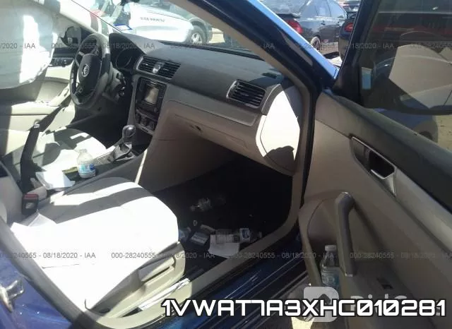 1VWAT7A3XHC010281_5.webp