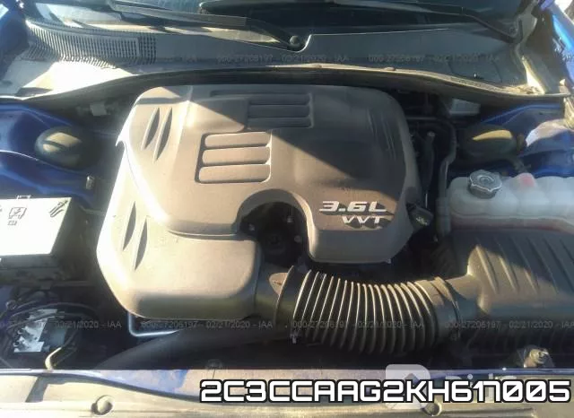 2C3CCAAG2KH617005_10.webp