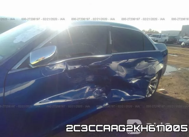 2C3CCAAG2KH617005_6.webp