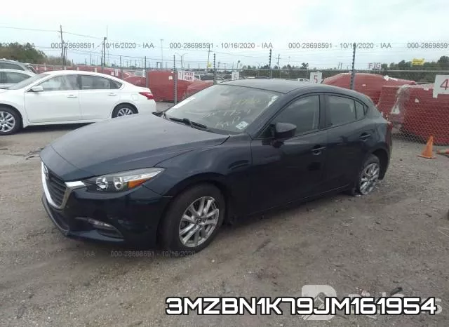 3MZBN1K79JM161954_2.webp
