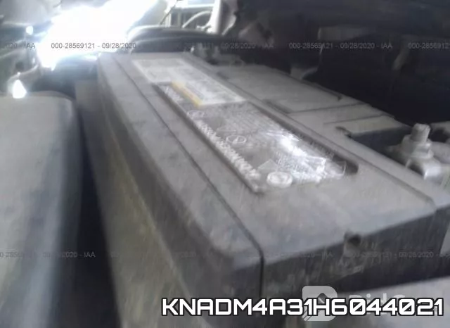 KNADM4A31H6044021_10.webp