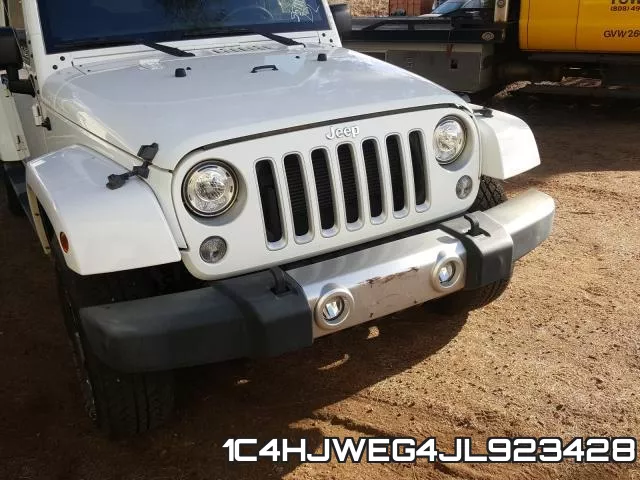 1C4HJWEG4JL923428_9.webp