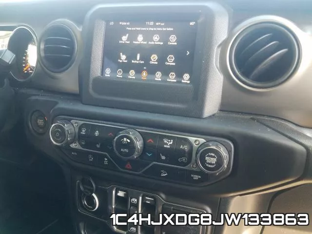 1C4HJXDG8JW133863_9.webp