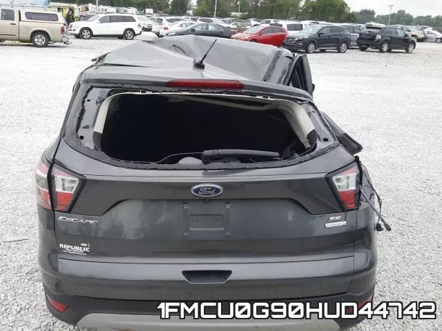 1FMCU0G90HUD44742_10.webp