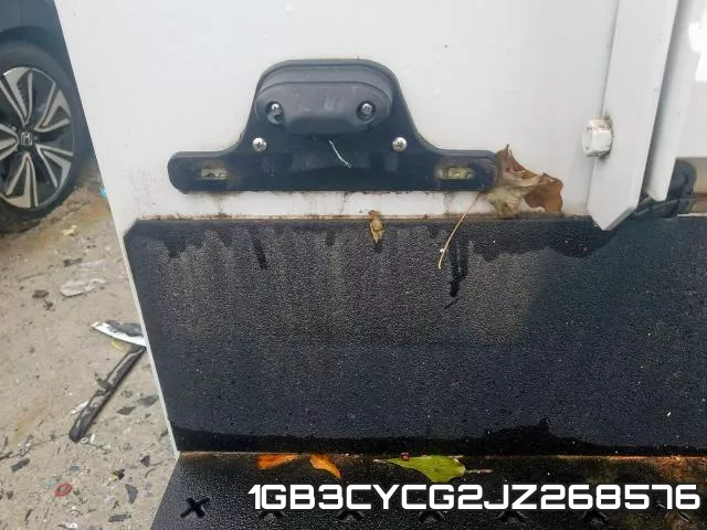 1GB3CYCG2JZ268576