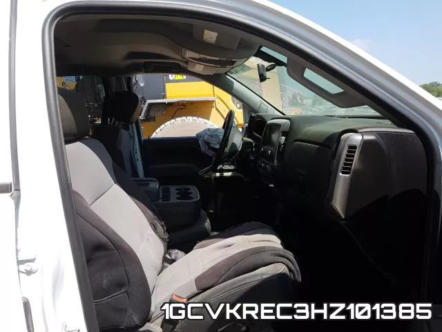 1GCVKREC3HZ101385_5.webp