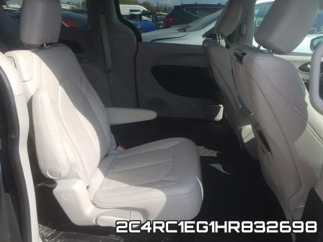 2C4RC1EG1HR832698_6.webp