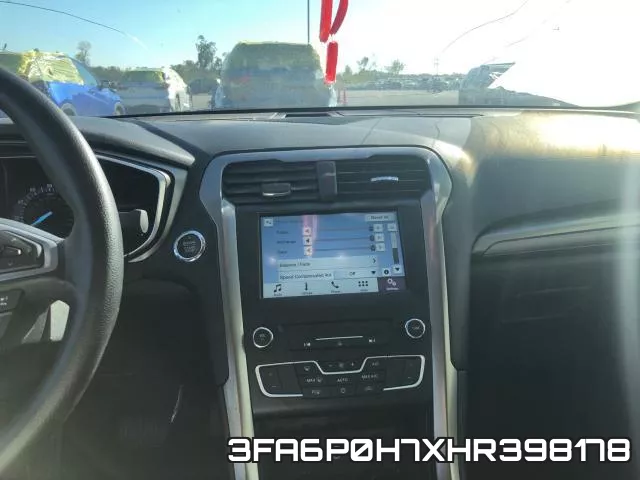 3FA6P0H7XHR398178_9.webp