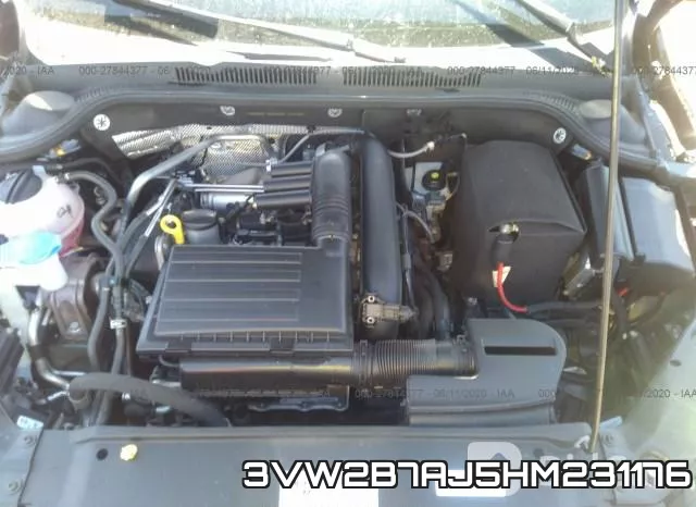3VW2B7AJ5HM231176_10.webp