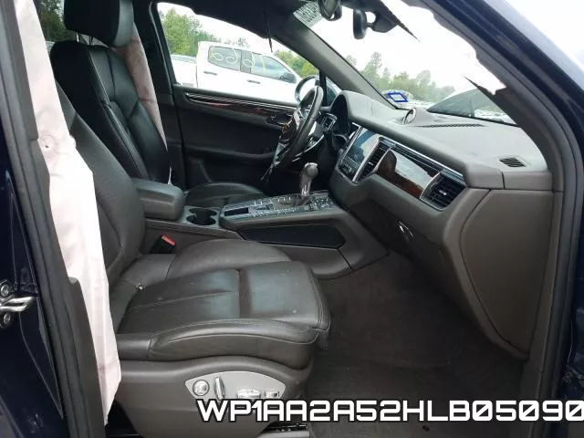 WP1AA2A52HLB05090_5.webp