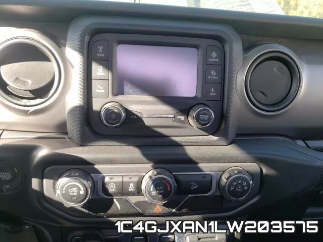 1C4GJXAN1LW203575_9.webp