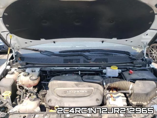 2C4RC1N72JR212965_7.webp