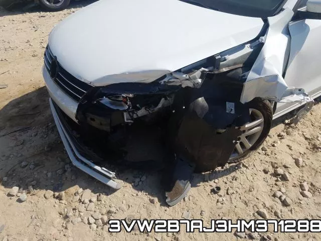 3VW2B7AJ3HM371288_9.webp