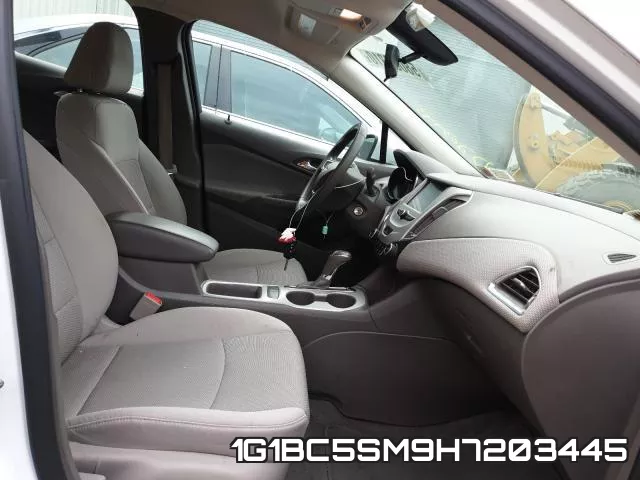 1G1BC5SM9H7203445_5.webp