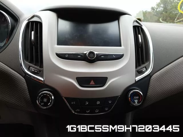 1G1BC5SM9H7203445_9.webp