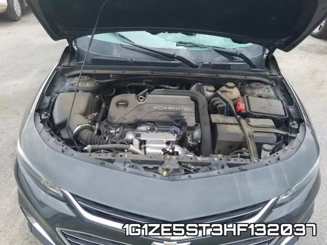 1G1ZE5ST3HF132037