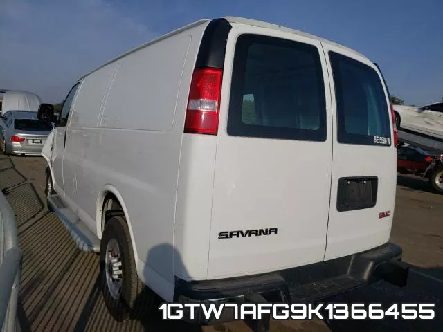 1GTW7AFG9K1366455_3.webp