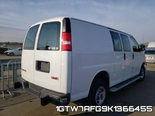 1GTW7AFG9K1366455_4.webp