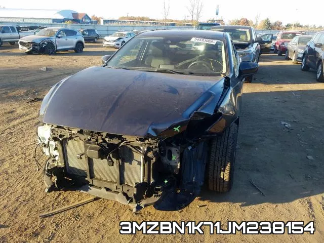 3MZBN1K71JM238154_9.webp