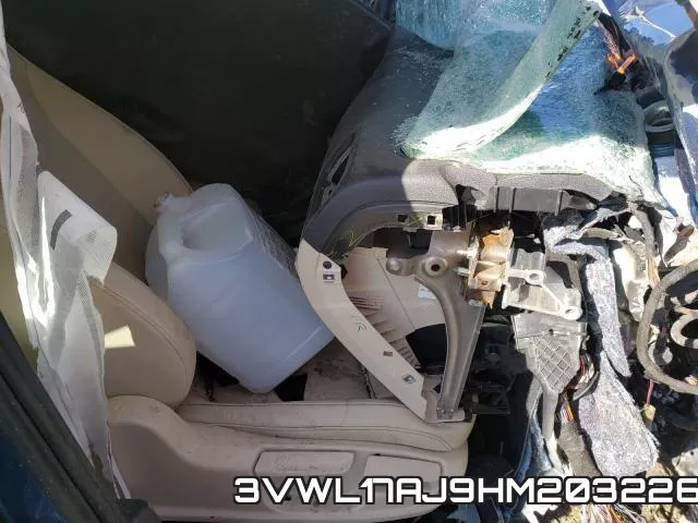 3VWL17AJ9HM203226_5.webp