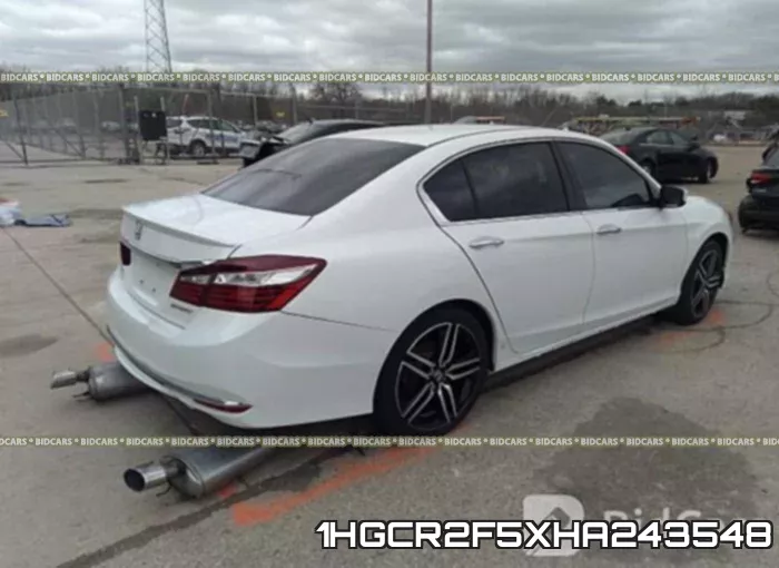 1HGCR2F5XHA243548_4.webp