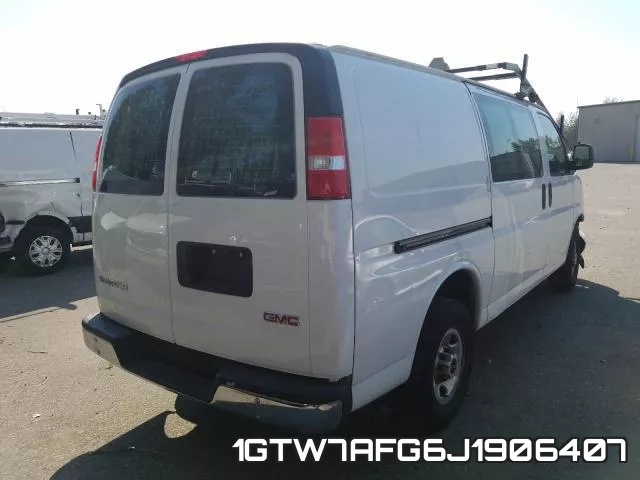 1GTW7AFG6J1906407_4.webp