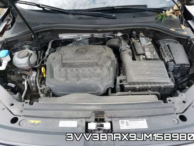 3VV3B7AX9JM158980_7.webp