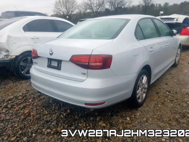3VW2B7AJ2HM323202_4.webp