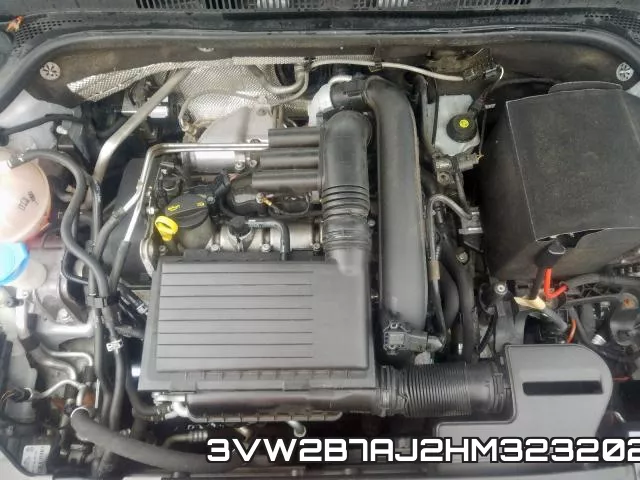 3VW2B7AJ2HM323202_7.webp