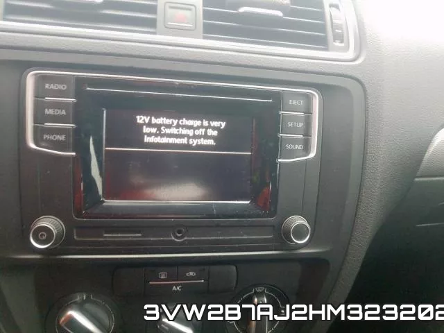 3VW2B7AJ2HM323202_9.webp
