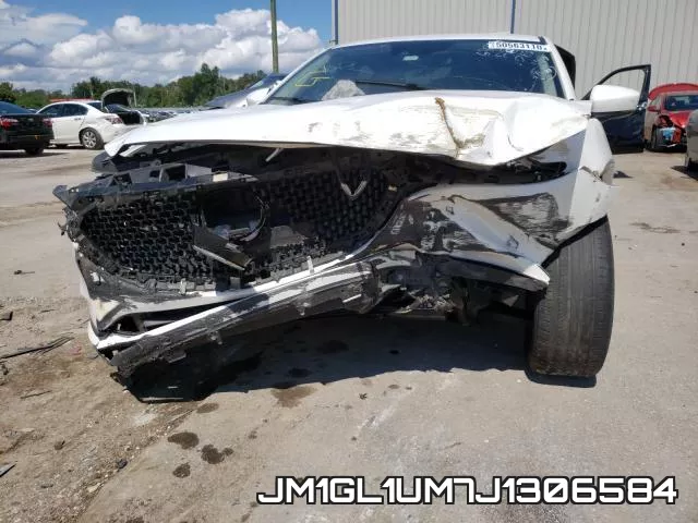 JM1GL1UM7J1306584_9.webp