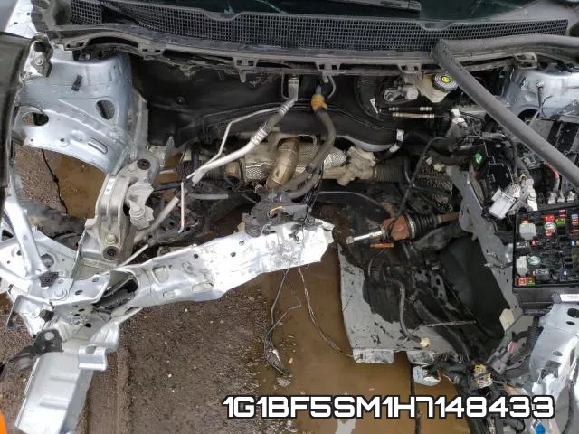 1G1BF5SM1H7148433_7.webp