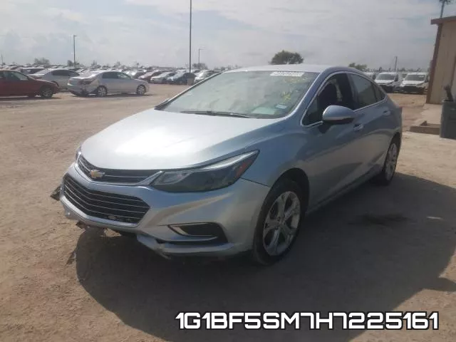 1G1BF5SM7H7225161_2.webp