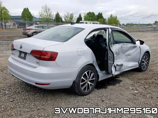 3VWDB7AJ1HM295160_4.webp